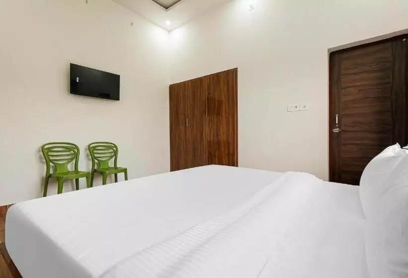 Hotelli Bala Shankar Resort Kujarwal Group