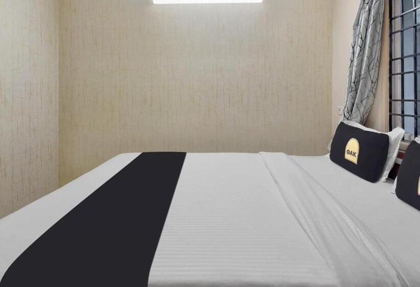 Hotel Collectipn O Pradee Queen Resort