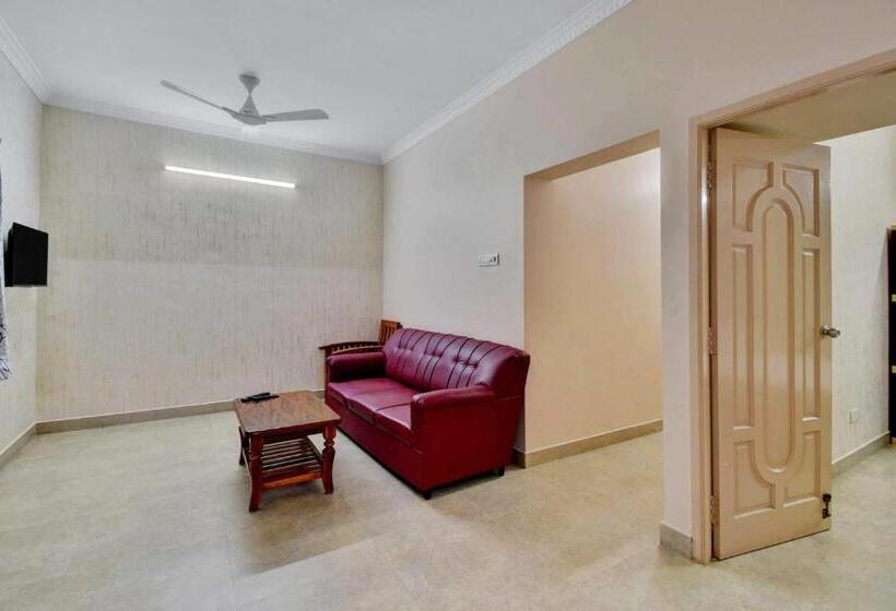 Hotel Collectipn O Pradee Queen Resort