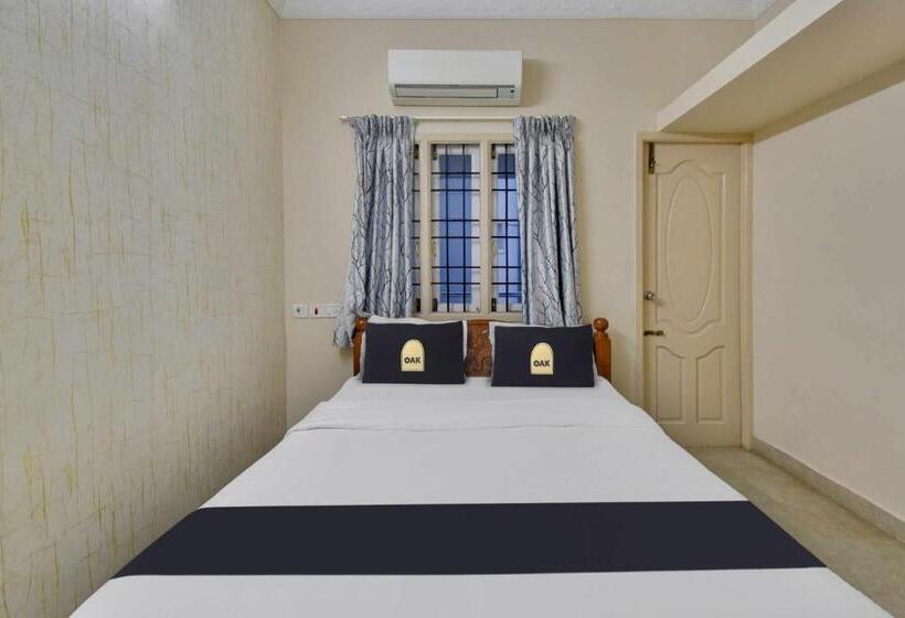 Hotel Collectipn O Pradee Queen Resort