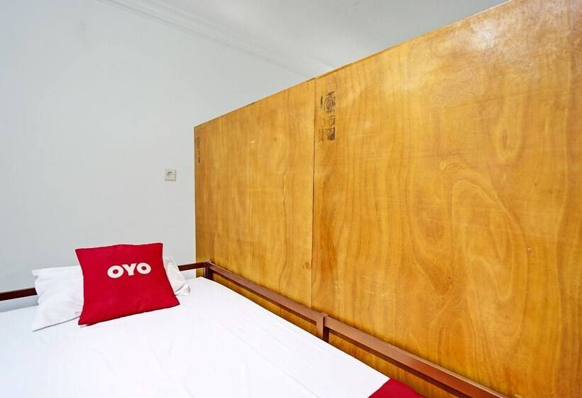 호텔 Oyo 92736 Bougenville Rover