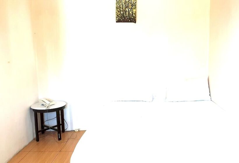 فندق Oyo 92775 Wisma Phinisi Syariah