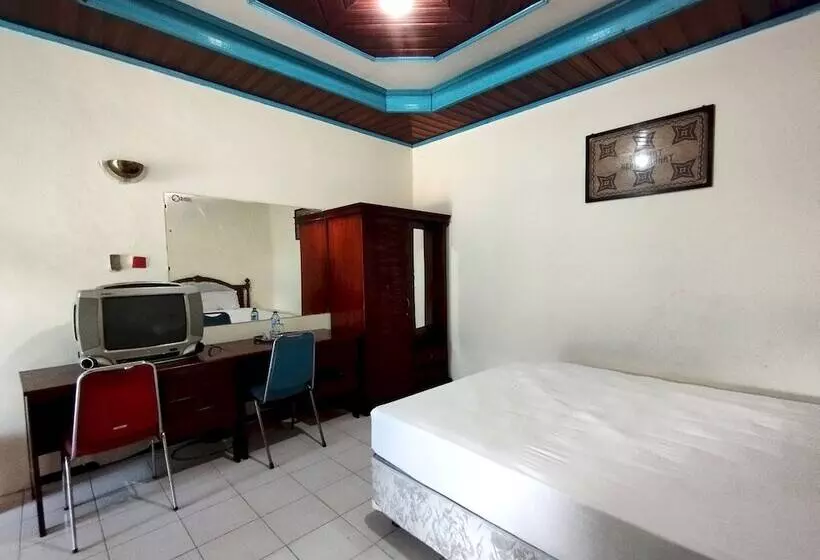 Hotelli Oyo 92783 Wisma Bunda Syariah