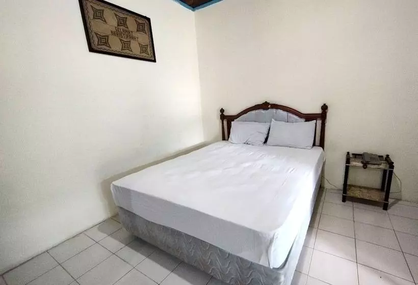 Hotelli Oyo 92783 Wisma Bunda Syariah