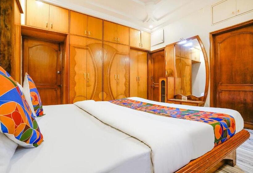 Fabhotel Rest & Peace