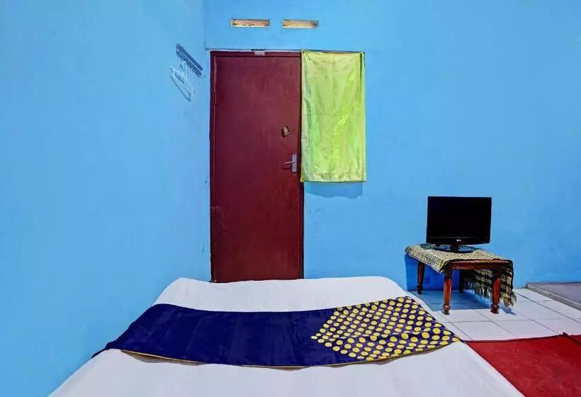 Hotelli Spot On 92727 Lestari Syariah