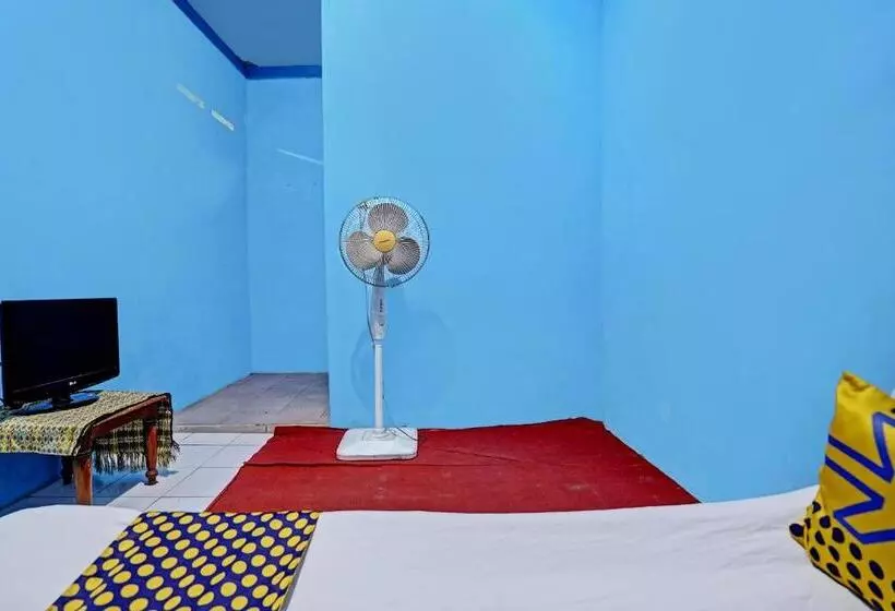 Hotelli Spot On 92727 Lestari Syariah