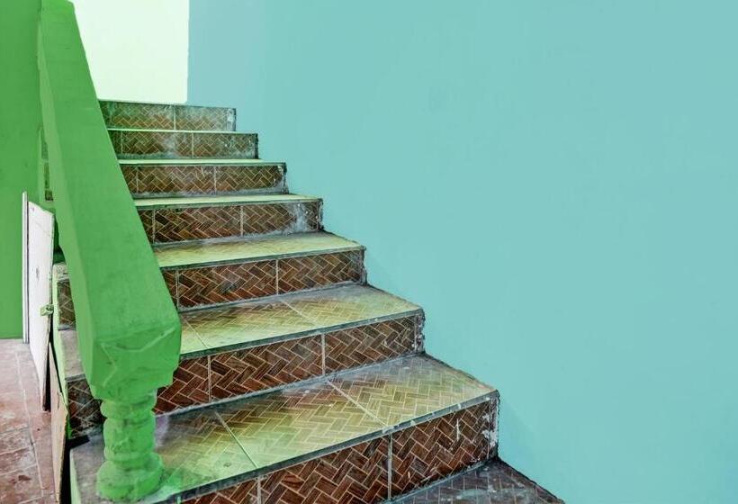 فندق Spot On 92727 Lestari Syariah