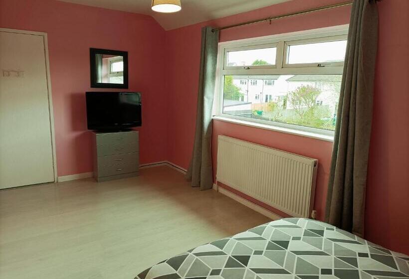 هتل کپسول Pace Home