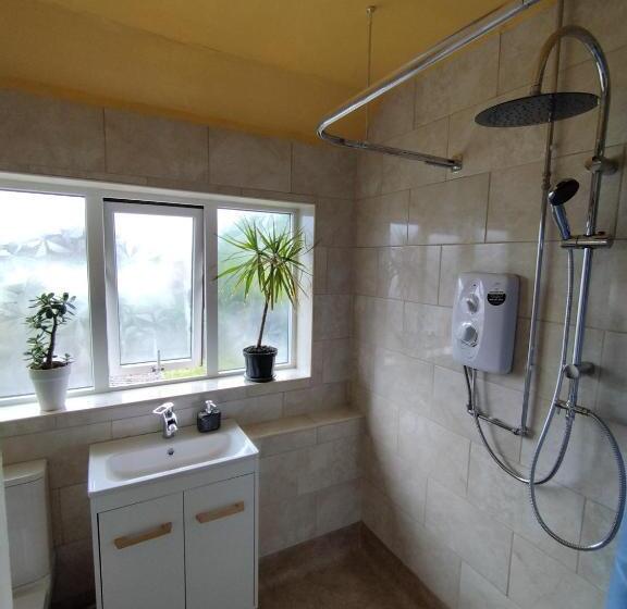 هتل کپسول Pace Home