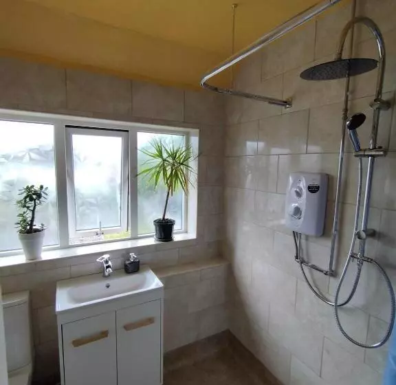 هتل کپسول Pace Home