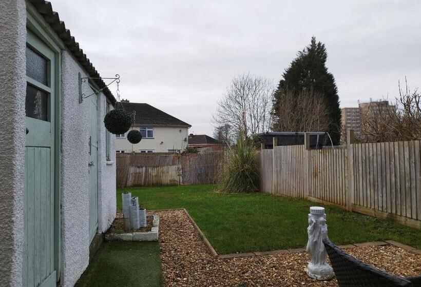 هتل کپسول Pace Home