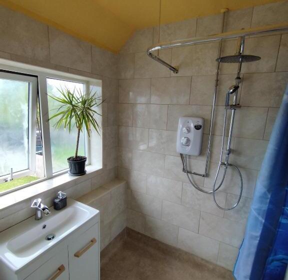 هتل کپسول Pace Home