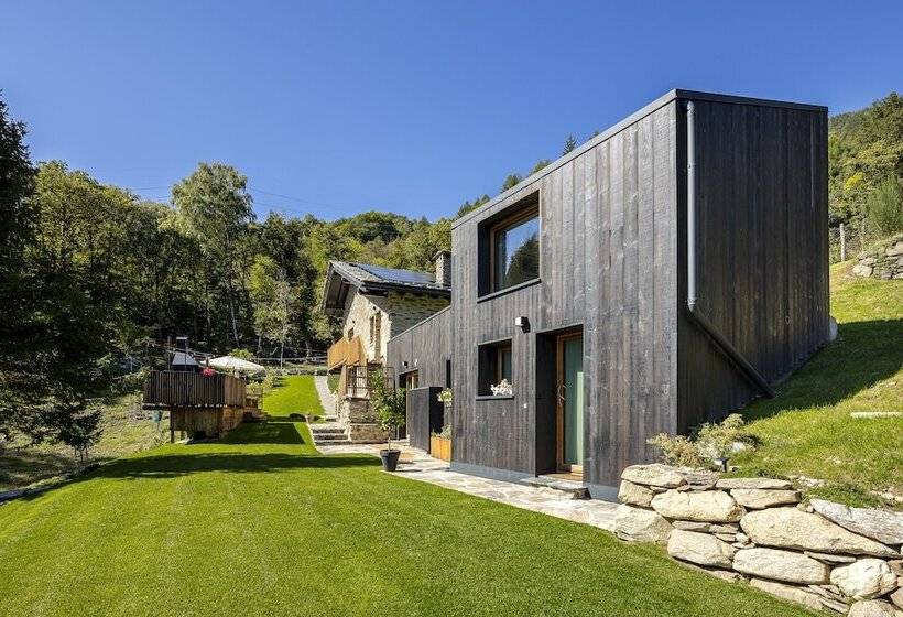 בית מלון כפרי Hunum