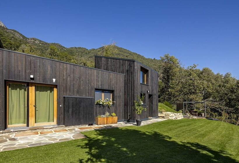 בית מלון כפרי Hunum