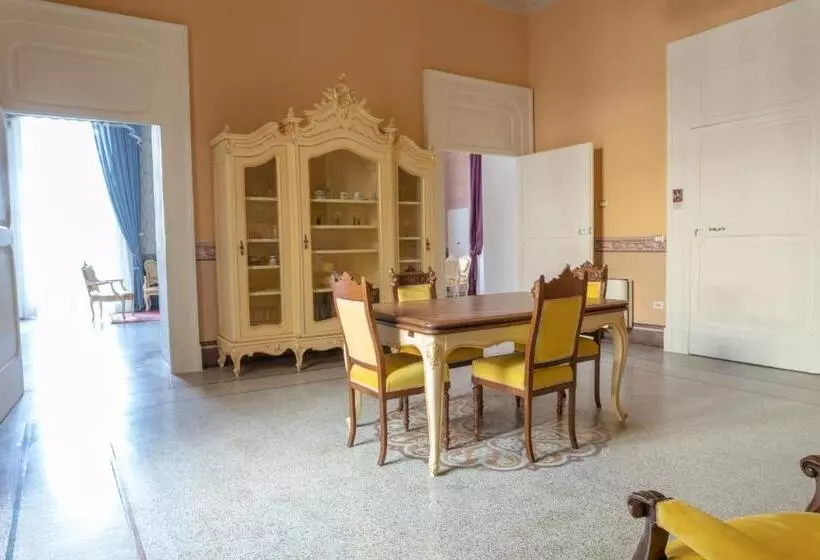 ホテル Il Cavaliere Al Borgo Antico