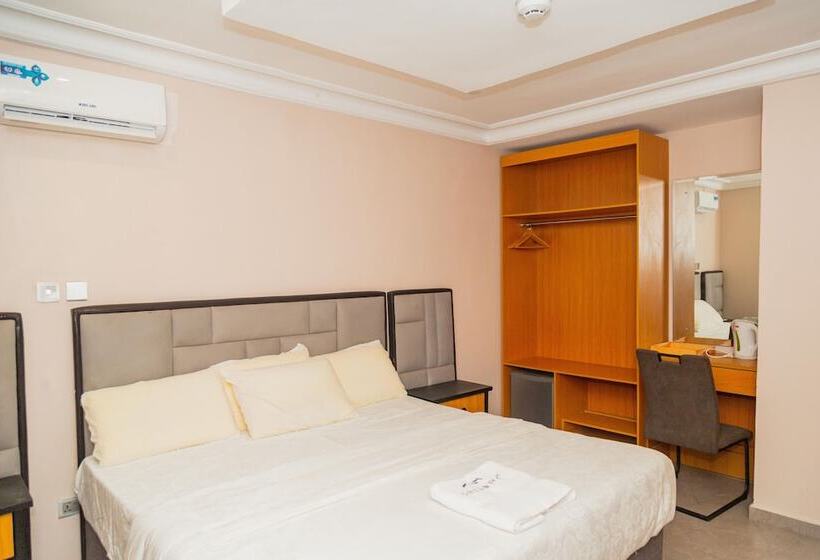 هتل Onyx And Ivy Homes