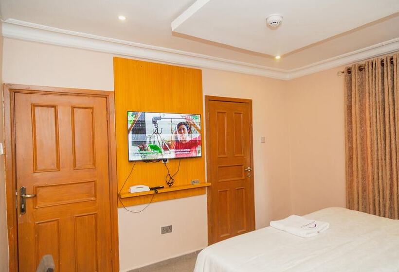 هتل Onyx And Ivy Homes