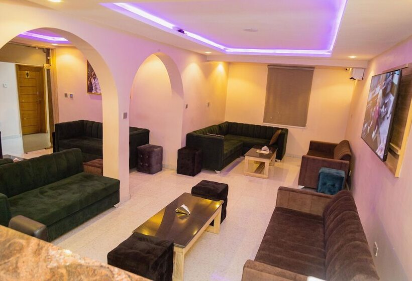 هتل Onyx And Ivy Homes