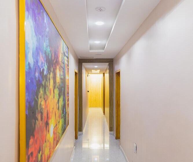 هتل Onyx And Ivy Homes