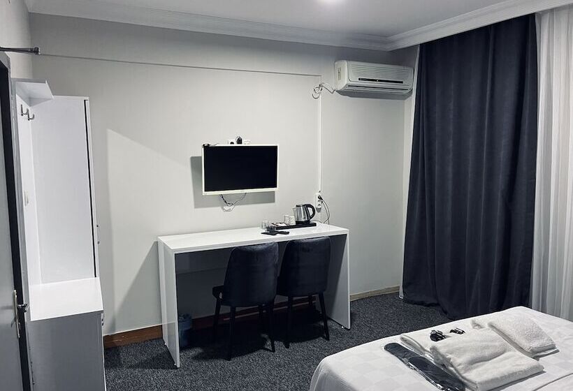 Moon Light Otel Pendik