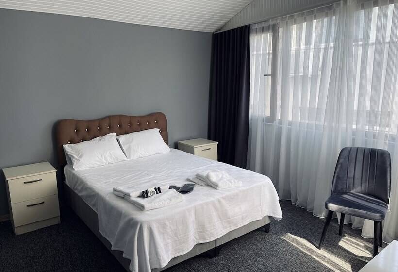 Moon Light Otel Pendik