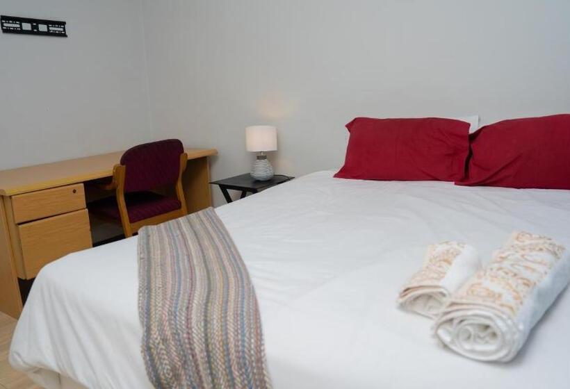 Pensión Grey Shade Place