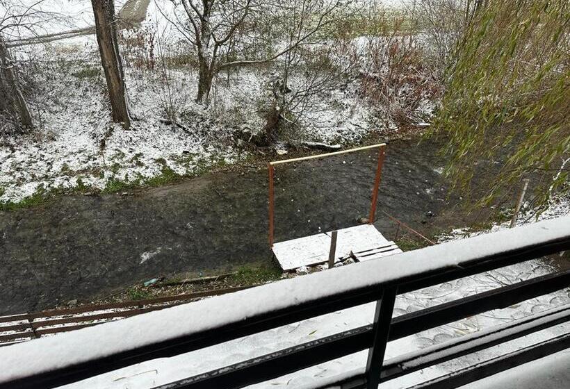 펜션 La Hotar Bran Moieciu