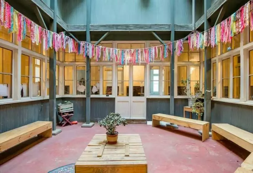 پانسیون Lilén Multiespacio Hospedaje