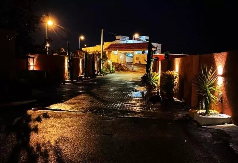 Lomakeskus شاليهات بالي