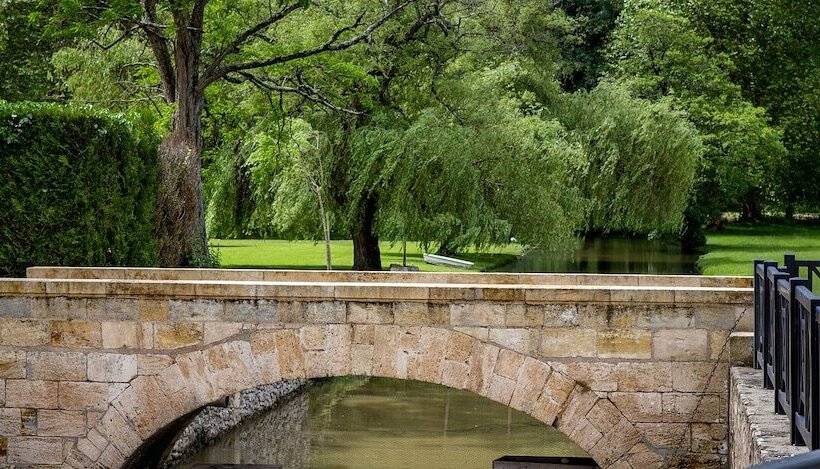 Bed and Breakfast Château La Tour Carnet B.magrez Luxury Wine Experience