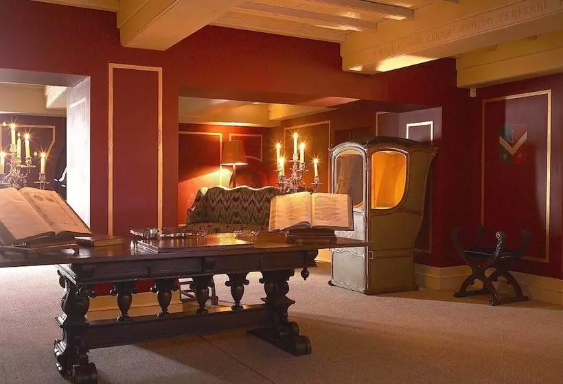 ベッドアンドブレックファースト Château La Tour Carnet   B.magrez Luxury Wine Experience