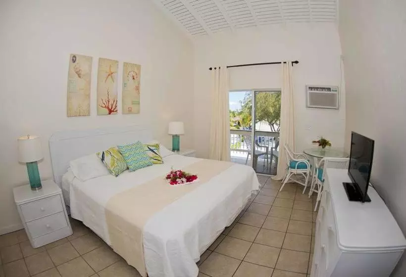 Bohio Dive Resort