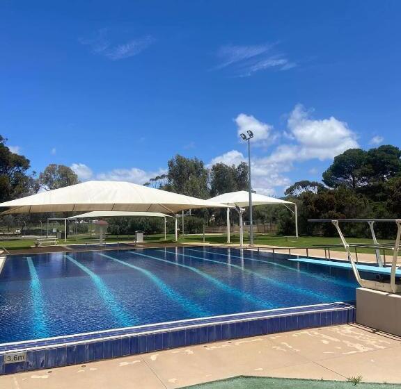 Flinders Ranges Motel   The Mill