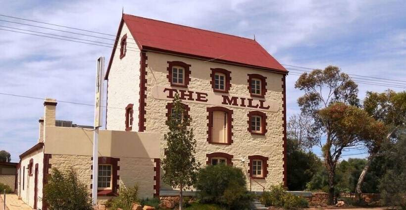 Flinders Ranges Motel   The Mill