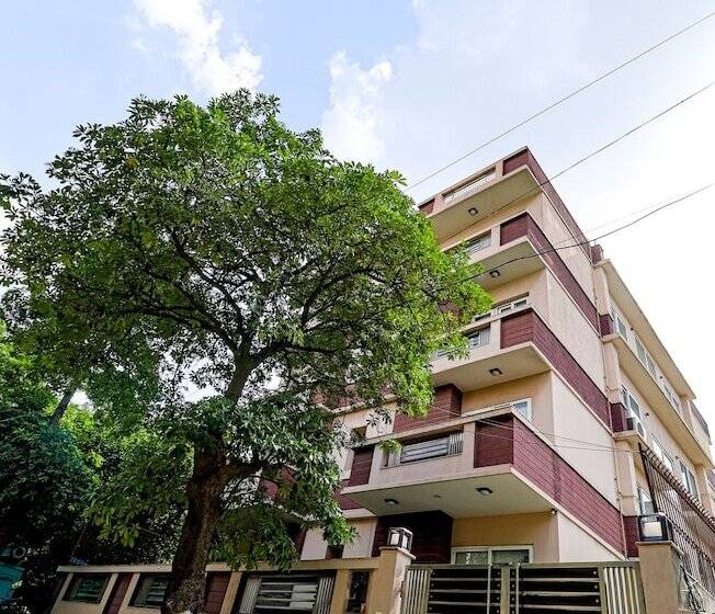 Hotel Ahuja Residency Noida