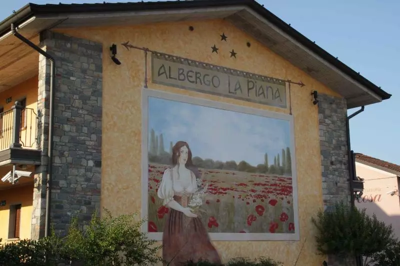 ホテル Albergo La Piana