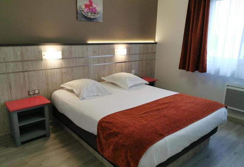 هتل Au Parc Des Cigognes