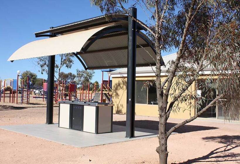 فندق Big4 Stuart Range Outback Resort