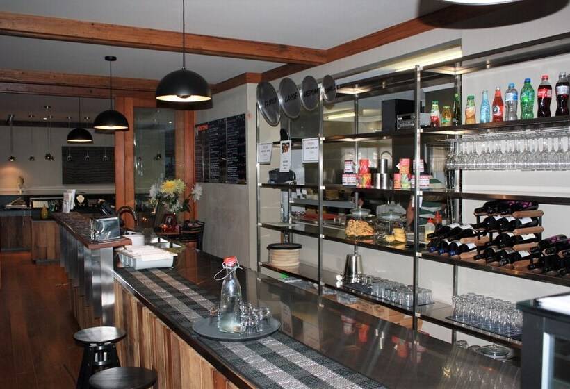 فندق Big4 Stuart Range Outback Resort