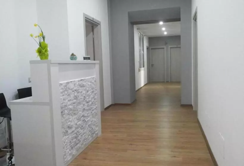 هتل Brilliant Camere