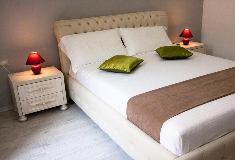 هتل Brilliant Camere