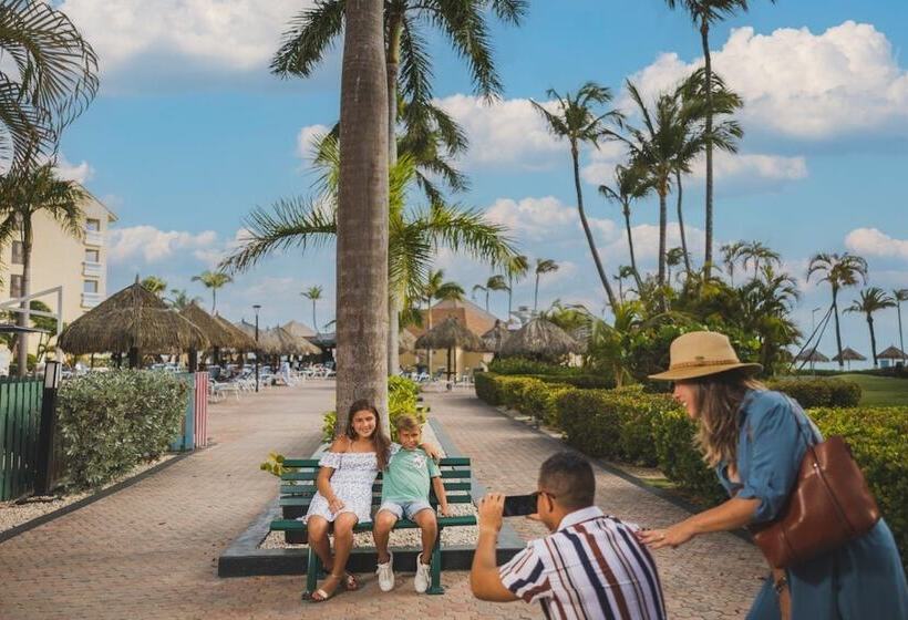 هتل Casa Del Mar Beach Resort