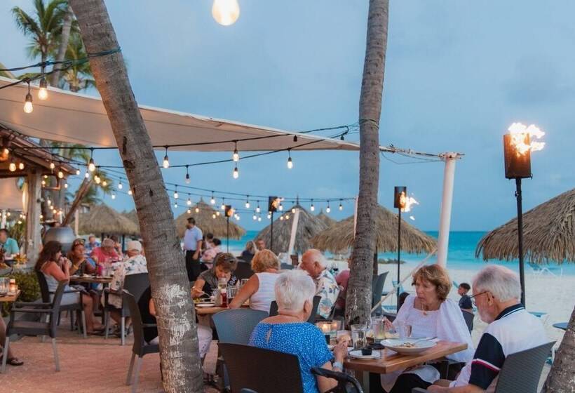 هتل Casa Del Mar Beach Resort