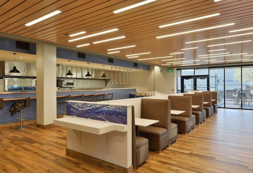 호텔 The Lismore Eau Claire A Doubletree By Hilton