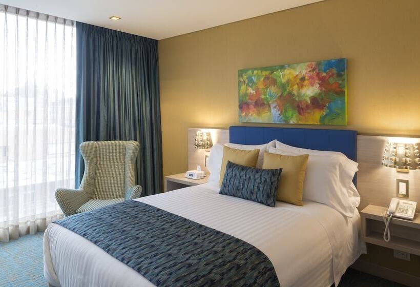 בית מלון כפרי El Dorado Bogota