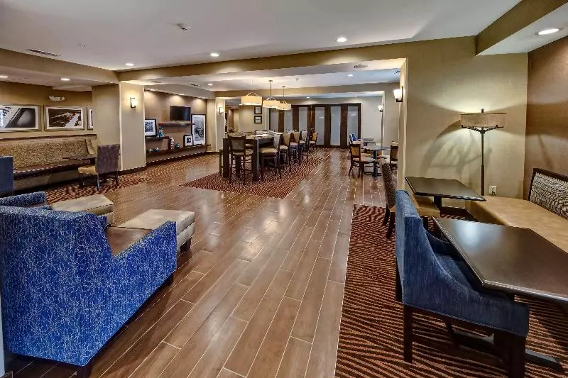 ホテル Hampton Inn Indianola