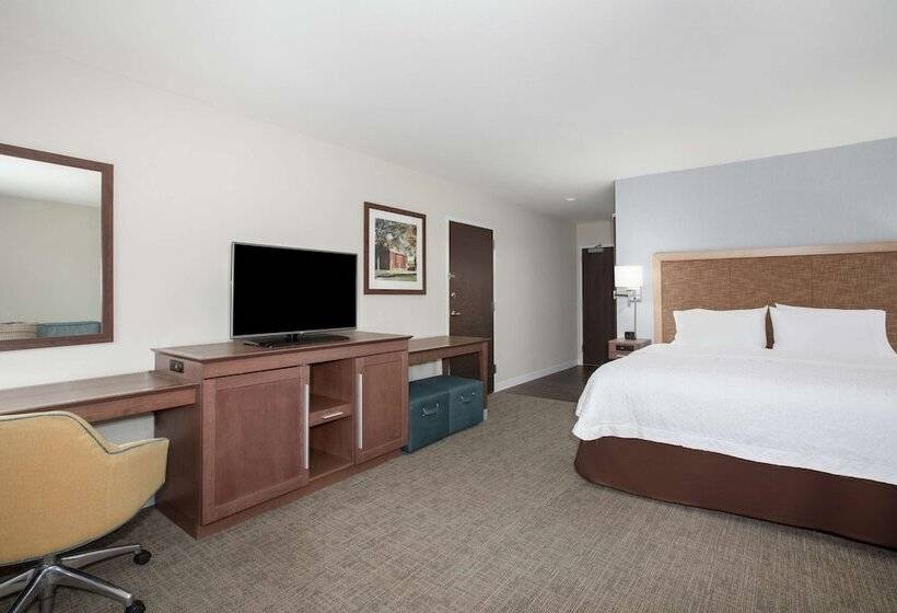 فندق Hampton Inn Lincoln Airport