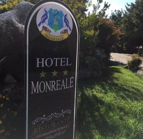 ホテル Monreale