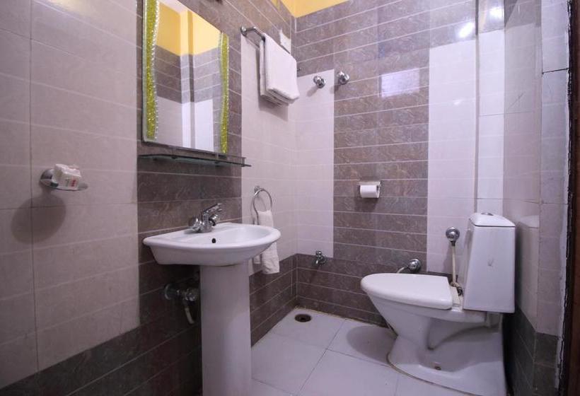 Hotel Oyo Rooms Near Railway Station 2